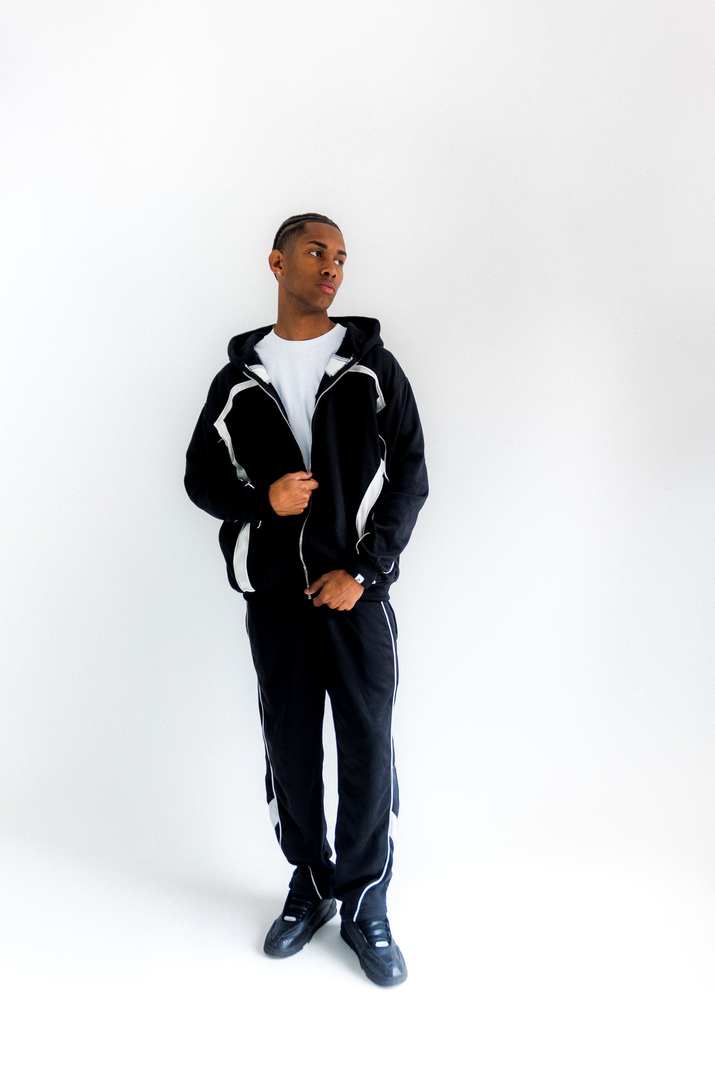 Hoodie Deportivo Negro
