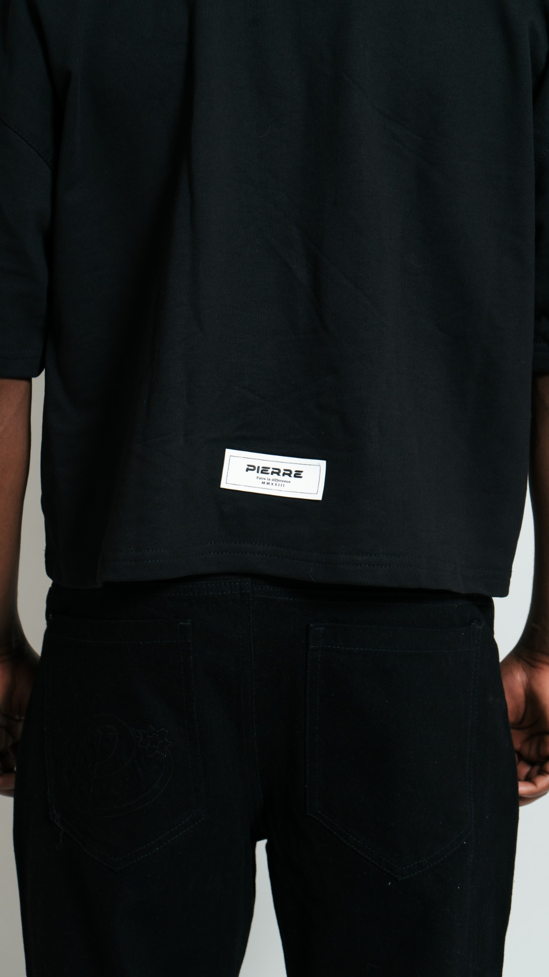 Camiseta Negra Boxy Fit