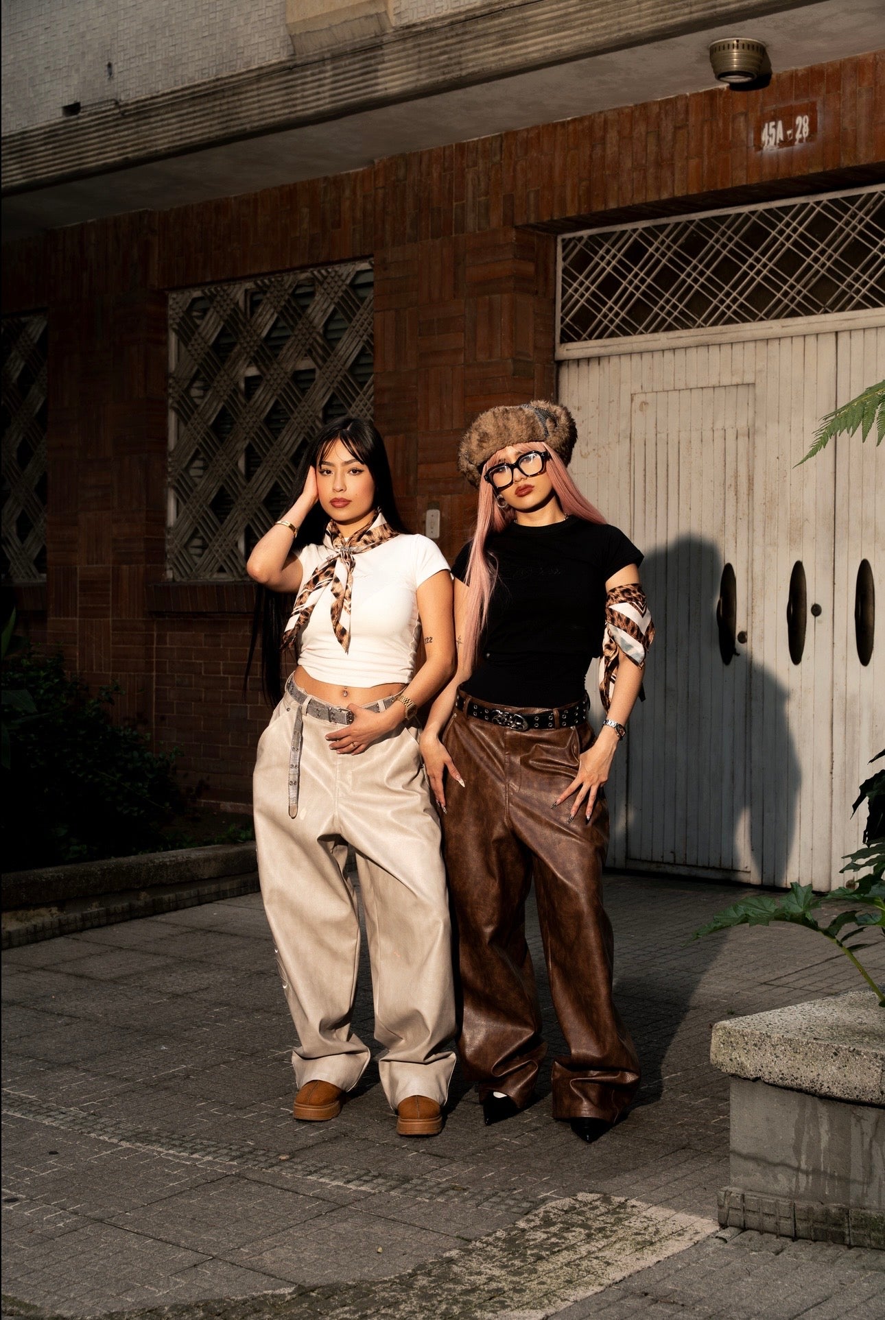 Pantalón Ballon Cuerina Beige