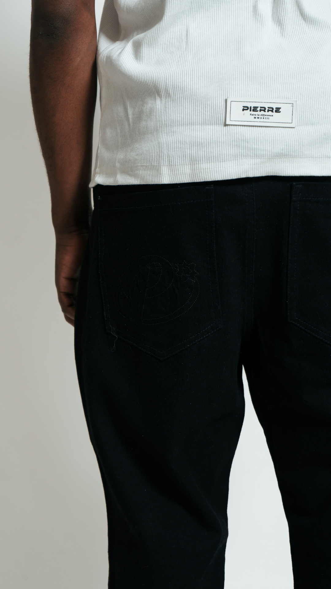 Pantalón Flared Negro